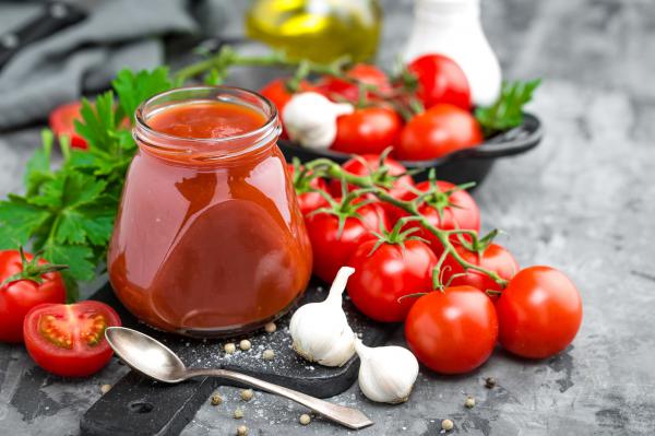 Traditional Tomato Paste at Cost Price