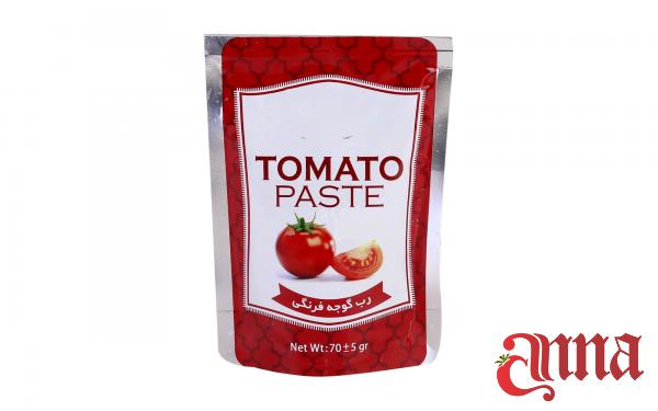 Ingredients in Stand Sachet Tomato Paste