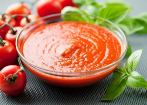 Processing of tomato paste