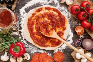 Fast pizza sauce tomato paste