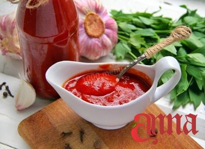 The purchase price of eating tomato paste + training